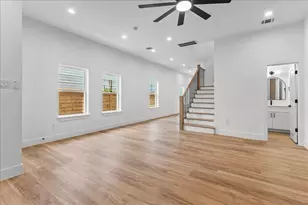 8323 Observatory St, Houston, TX 77088 - Photo 20