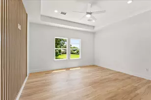 8323 Observatory St, Houston, TX 77088 - Photo 10