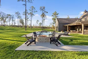 308 Western Rd, Livingston, TX 77351 - Photo 10