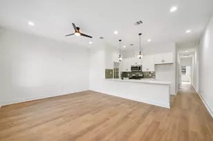 3907 Falls St, Houston, TX 77026 - Photo 4