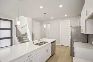 4214 Farm Holw St, Houston, TX 77080 - Photo 6