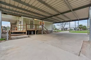 542 16th St, San Leon, TX 77539 - Photo 34