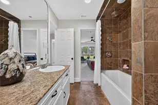8906 Seber Dr, Tomball, TX 77375 - Photo 32