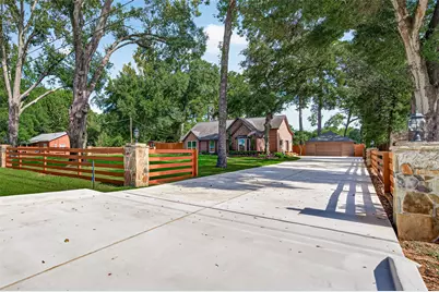 8906 Seber Drive, Tomball, TX 77375 - Photo 2