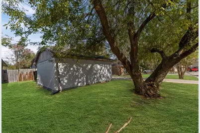 2808 Pinewood Drive, League City, TX 77573 - Photo 22