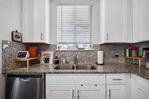 7031 Hobby Wind Ridge Dr, Houston, TX 77075 - Photo 18