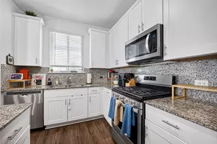 7031 Hobby Wind Ridge Dr, Houston, TX 77075 - Photo 16