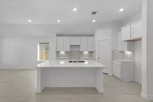 2530 Ivory Basewood Ln, Katy, TX 77493 - Photo 2