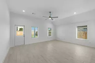2530 Ivory Basewood Ln, Katy, TX 77493 - Photo 6