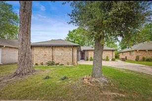 19634 Southaven Dr, Houston, TX 77084 - Photo 2