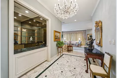 2121 Kirby Drive #7NE, Houston, TX 77019 - Photo 4