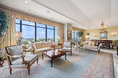 2121 Kirby Drive #7NE, Houston, TX 77019 - Photo 1
