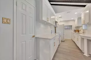 910 Beachcomber Ln, Houston, TX 77062 - Photo 22