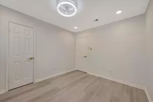 910 Beachcomber Ln, Houston, TX 77062 - Photo 44