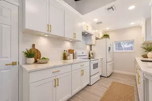 910 Beachcomber Ln, Houston, TX 77062 - Photo 20