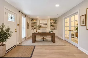 910 Beachcomber Ln, Houston, TX 77062 - Photo 2