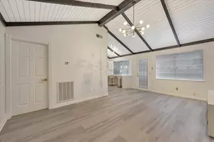 910 Beachcomber Ln, Houston, TX 77062 - Photo 18