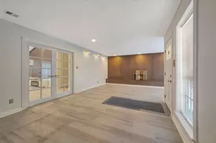910 Beachcomber Ln, Houston, TX 77062 - Photo 16