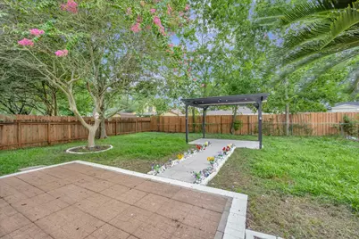 910 Beachcomber Lane, Houston, TX 77062 - Photo 4