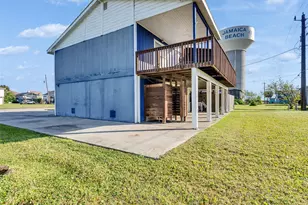 16527 Lewis Scott Rd, Jamaica Beach, TX 77554 - Photo 20