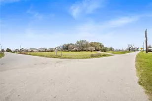 9418 Co Rd 423, Navasota, TX 77868 - Photo 22