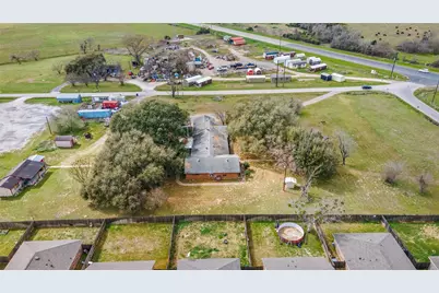 9418 County Road 423, Navasota, TX 77868 - Photo 26