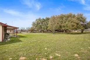 9418 Co Rd 423, Navasota, TX 77868 - Photo 14