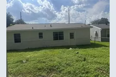 702 E Park Street, Sugar Land, TX 77498 - Photo 12