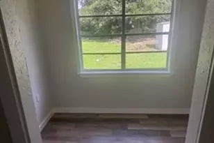 702 E Park St, Sugar Land, TX 77498 - Photo 10