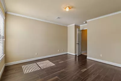 108 Harbour Town Drive, Conroe, TX 77356 - Photo 10