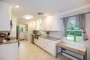 9308 Acorn Dr, Manvel, TX 77578 - Photo 8