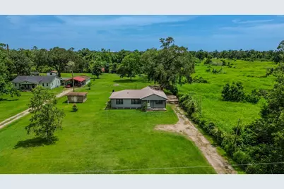 6615 Live Oak Drive, Jones Creek, TX 77541 - Photo 34