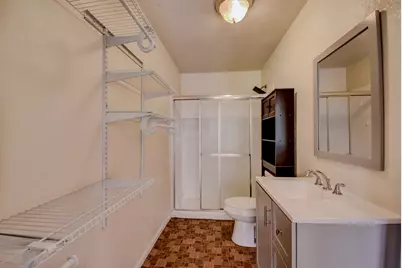 6615 Live Oak Drive, Jones Creek, TX 77541 - Photo 20
