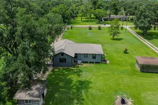 6615 Live Oak Dr, Jones Creek, TX 77541 - Photo 30