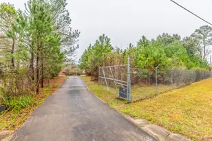 880 W Walton Rd, Lumberton, TX 77657 - Photo 2