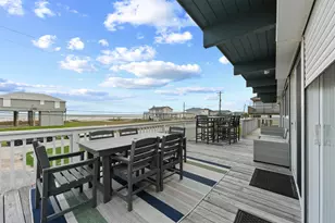 16526 Jamaica Beach Rd, Jamaica Beach, TX 77554 - Photo 2