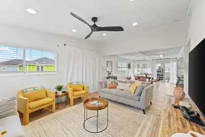 16526 Jamaica Beach Road, Jamaica Beach, TX 77554 - Photo 6