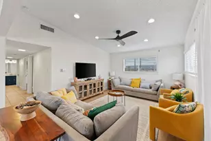 16526 Jamaica Beach Rd, Jamaica Beach, TX 77554 - Photo 4