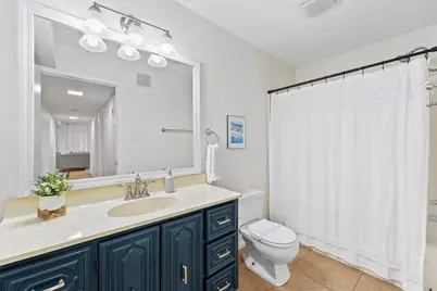 16526 Jamaica Beach Road, Jamaica Beach, TX 77554 - Photo 18