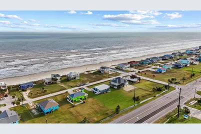 16526 Jamaica Beach Road, Jamaica Beach, TX 77554 - Photo 2