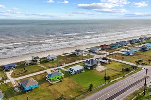 16526 Jamaica Beach Rd, Jamaica Beach, TX 77554 - Photo 2