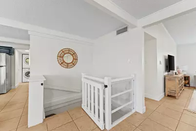 16526 Jamaica Beach Road, Jamaica Beach, TX 77554 - Photo 12