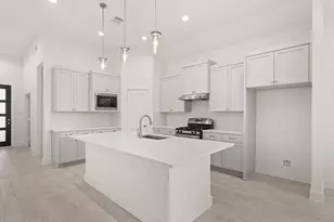 11820 S Pavillion Dr, Mont Belvieu, TX 77523 - Photo 14