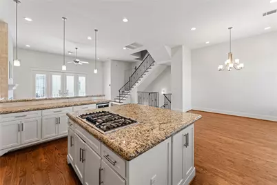 4938 Edison Park Lane, Houston, TX 77081 - Photo 18