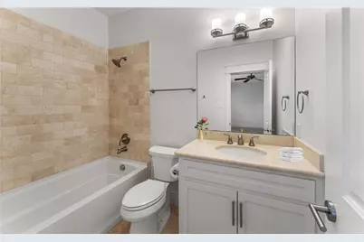 4938 Edison Park Lane, Houston, TX 77081 - Photo 10