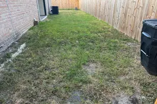 12227 Landcross Dr, Houston, TX 77099 - Photo 16