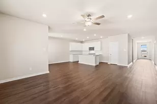 1923 Stargazer Ln, Angleton, TX 77515 - Photo 8