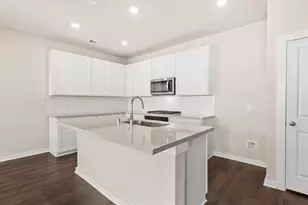 1923 Stargazer Ln, Angleton, TX 77515 - Photo 8