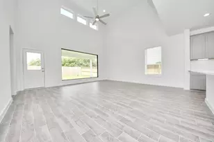 11007 Gardenia Creek Dr, Houston, TX 77044 - Photo 16