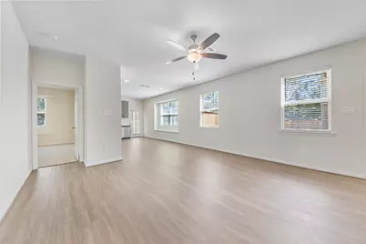 115 Silver Sky Court, Conroe, TX 77304 - Photo 6